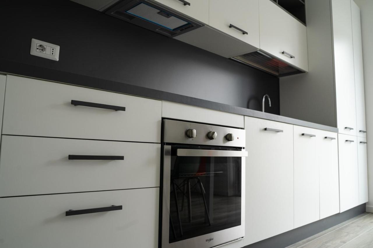 Piazza XX Settembre - Feel The Centre Apartment Lecco Exterior photo