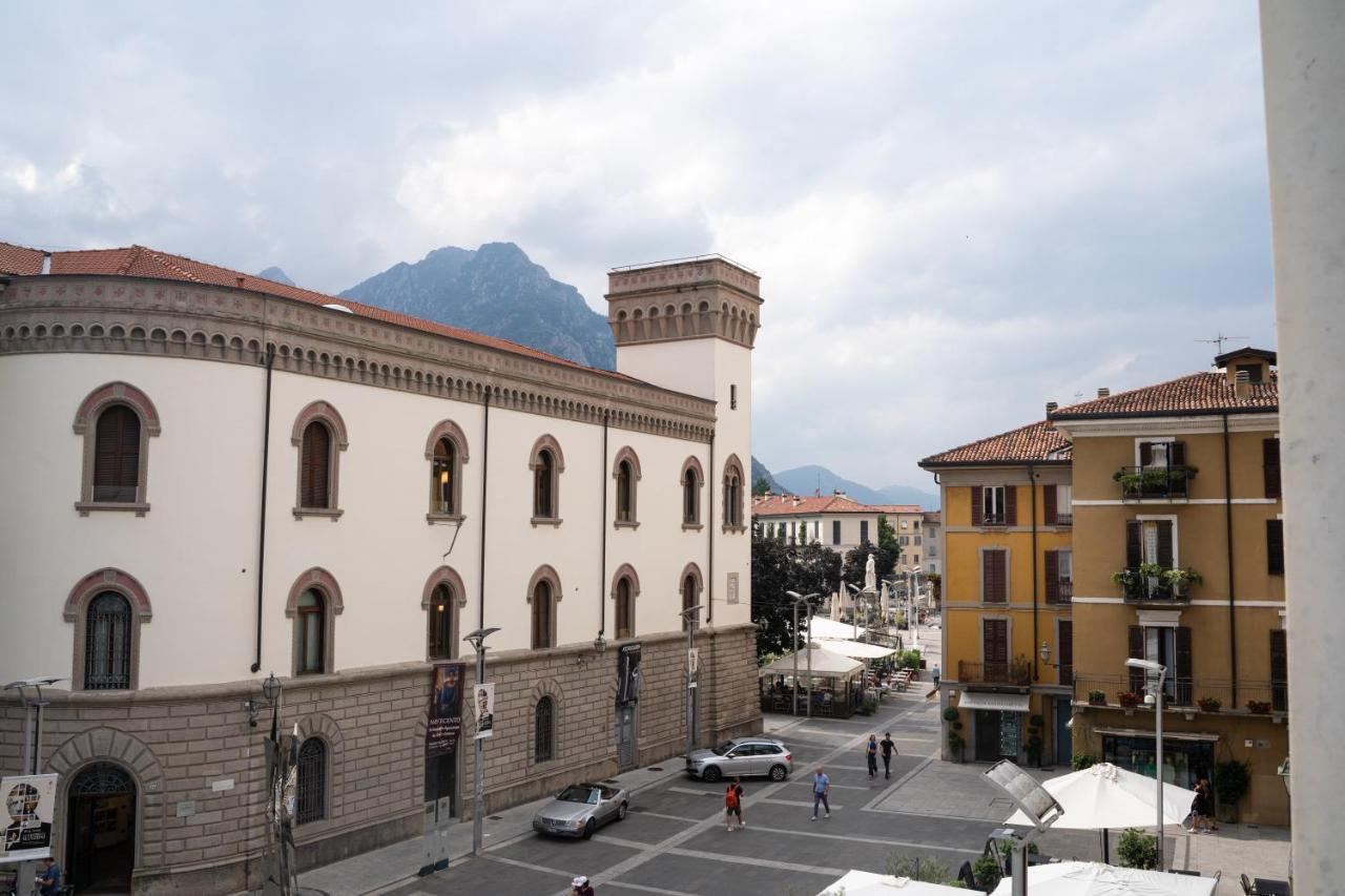 Piazza XX Settembre - Feel The Centre Apartment Lecco Exterior photo